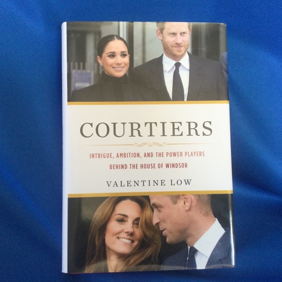 Courtiers Windsor Valentine Low Hardcover Book 1st Edition Royals - Picture 1 of 8